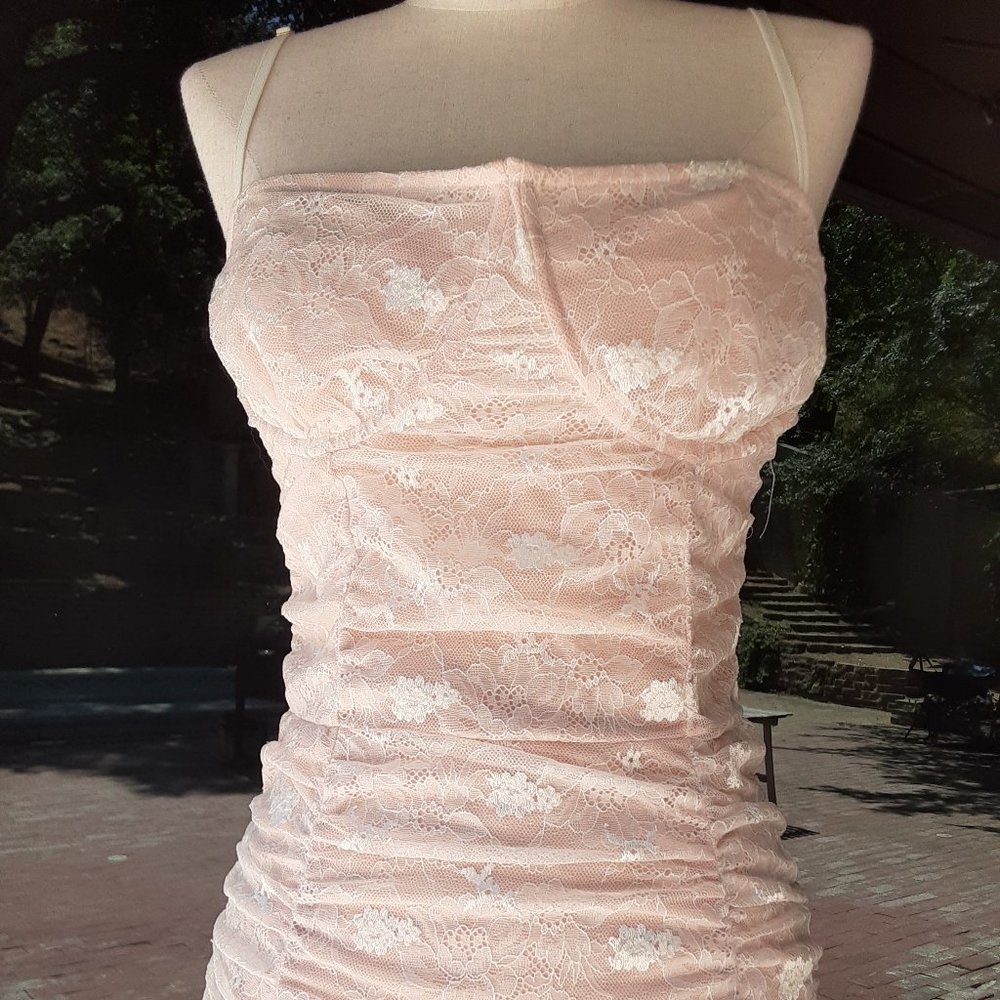 NWT FOR LOVE & LEMONS JAIME KING IVORY LACE ANA SHEATH DRESS - Picture 3 of 8
